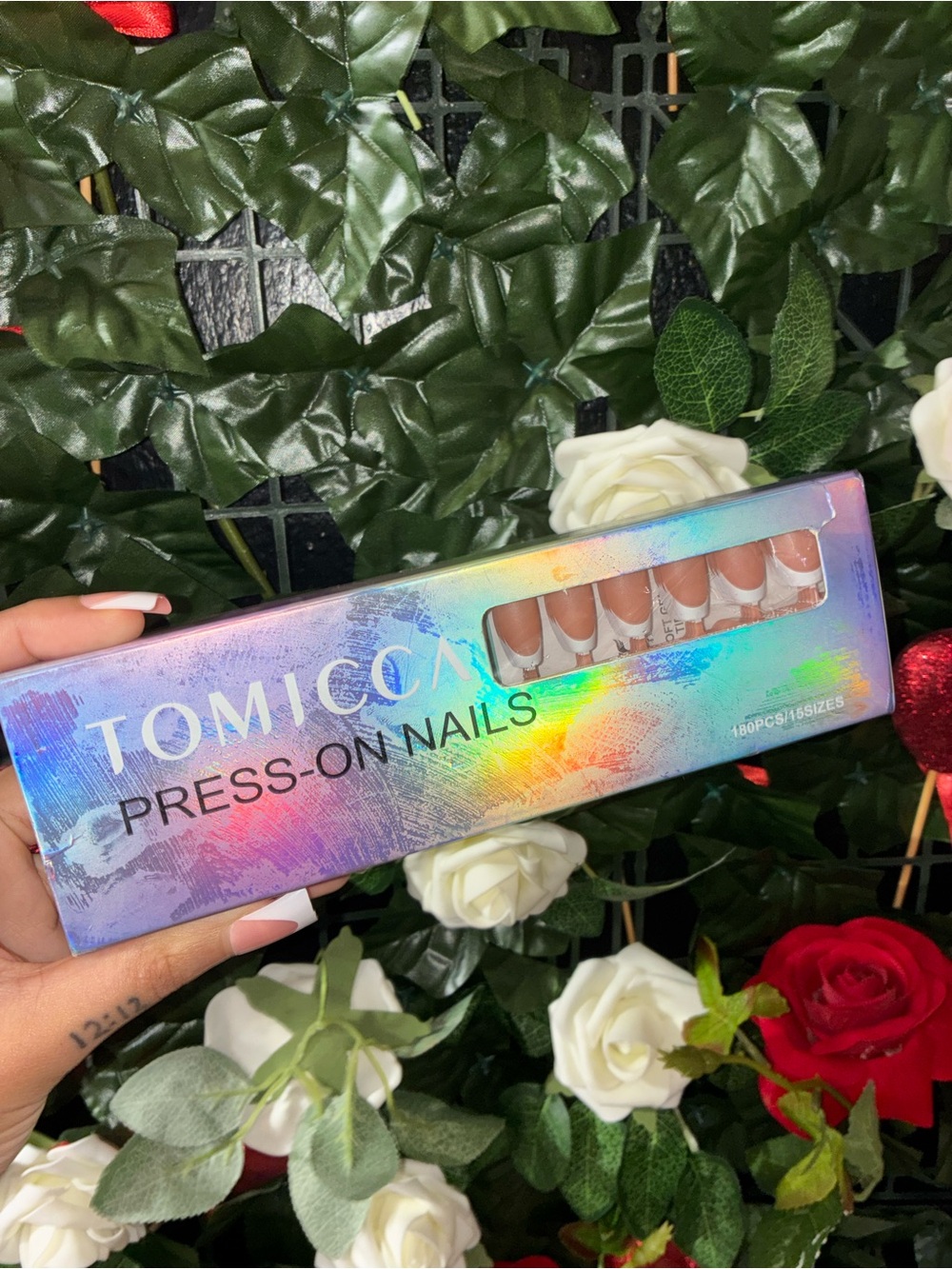 TOMICCA Press-On Nails — Nude French Tips Set